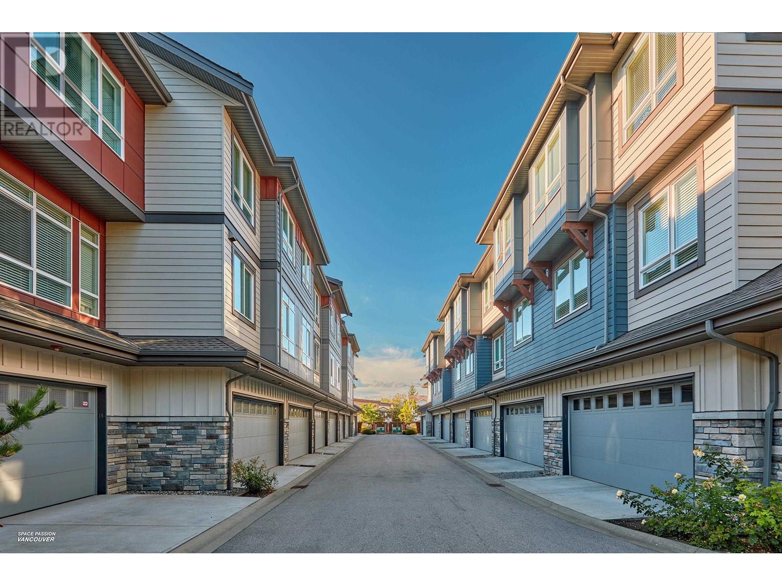 Photo 25 of 10 4991 No 5 Road, Richmond BC
