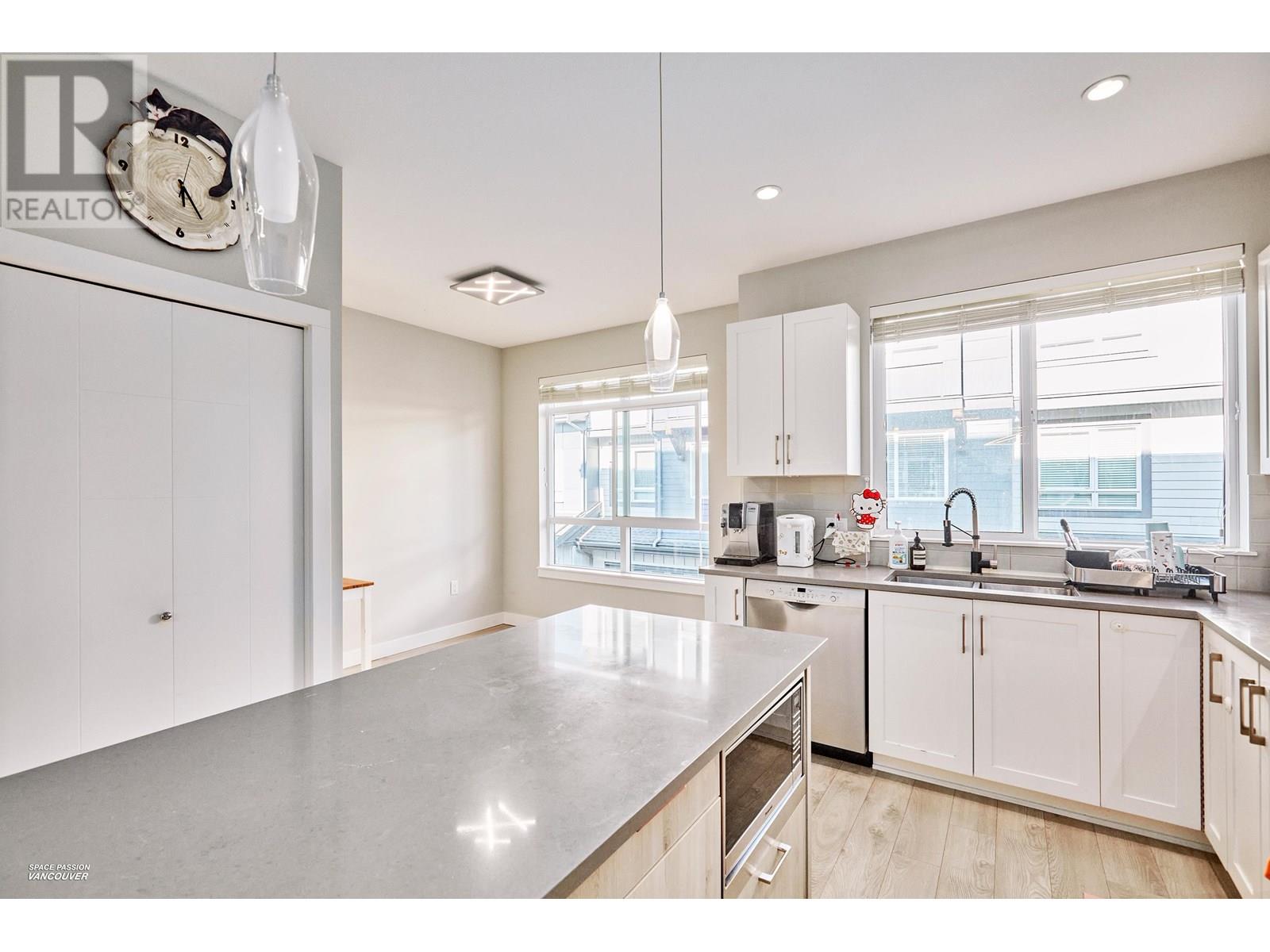 Photo 22 of 10 4991 No 5 Road, Richmond BC