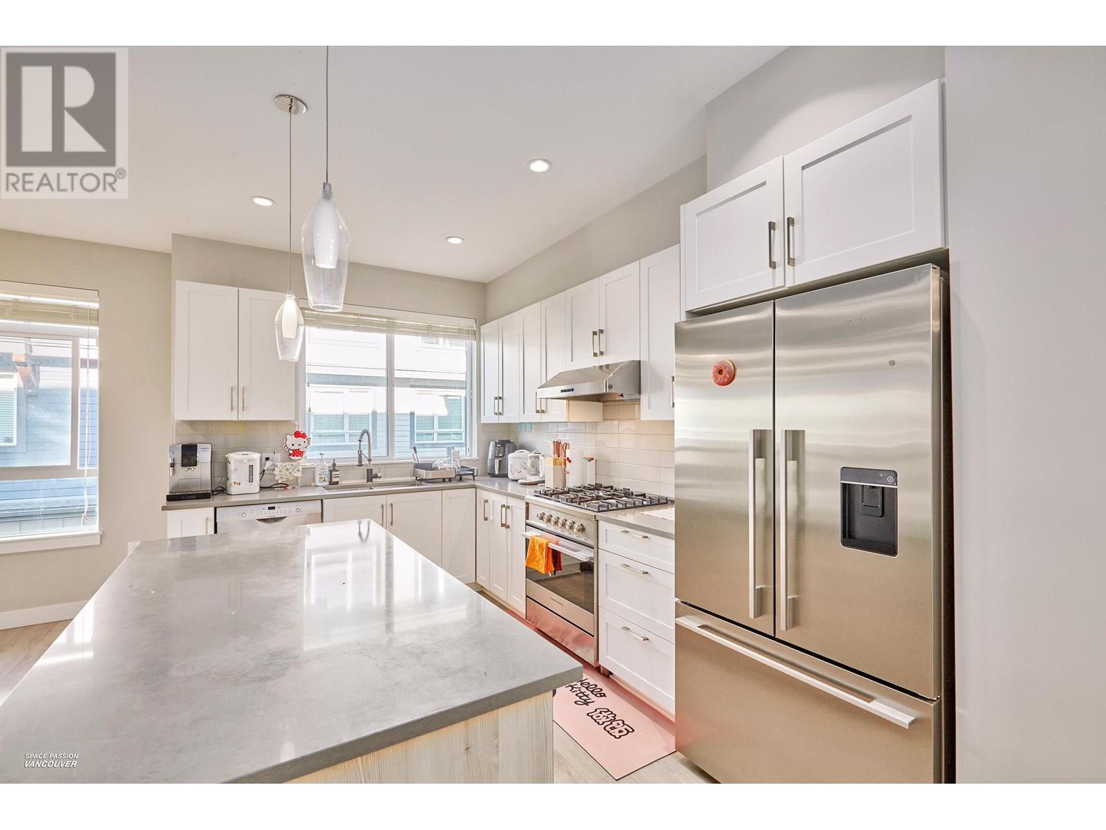 Photo 21 of 10 4991 No 5 Road, Richmond BC