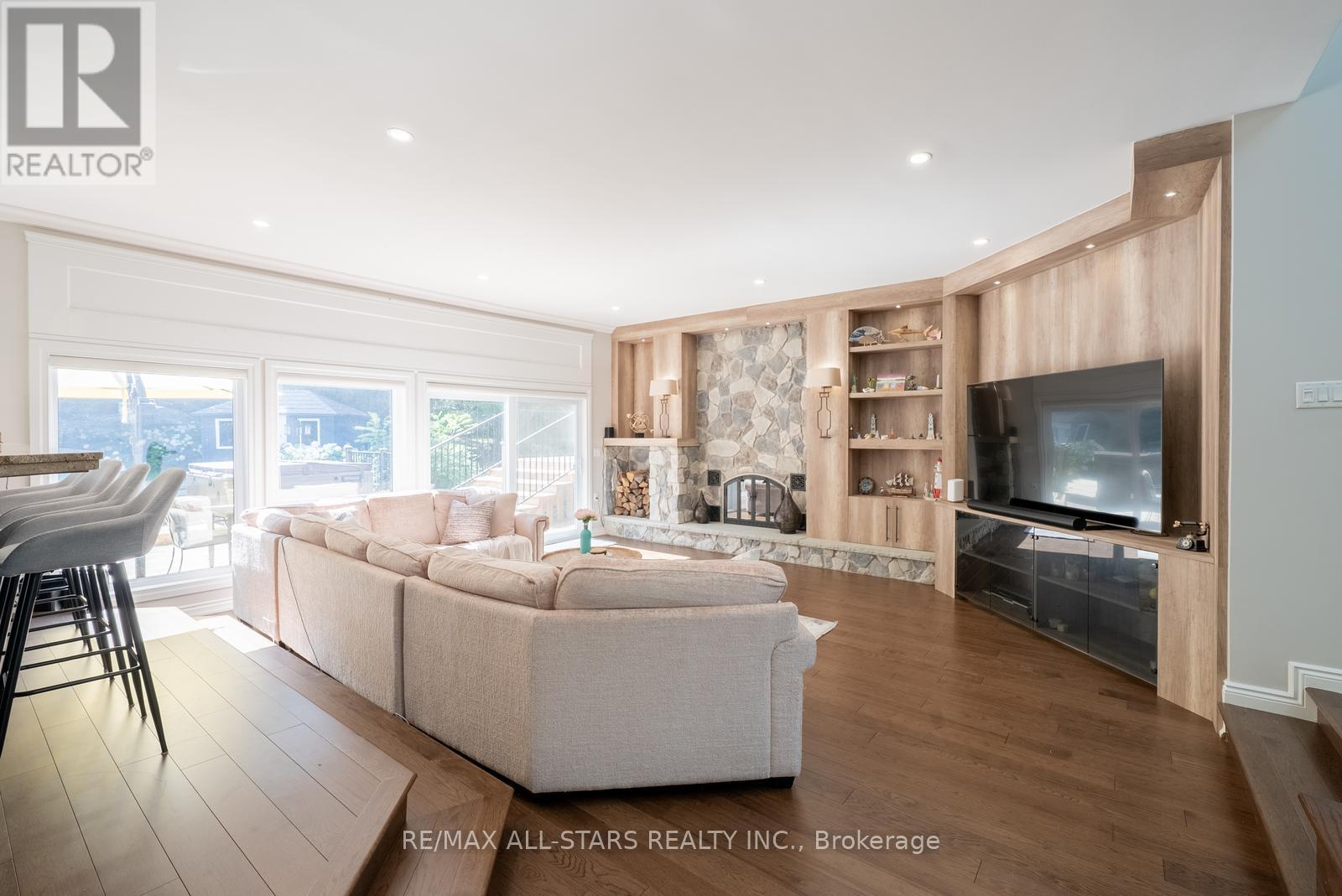 Photo 49 of 64 Woodbridge Circle, Scugog ON