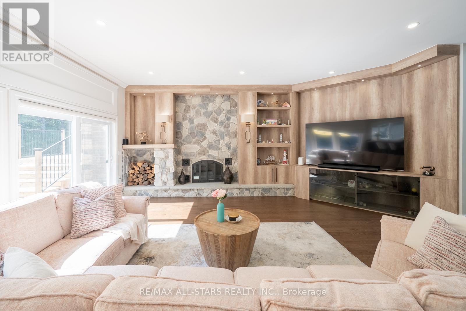Photo 26 of 64 Woodbridge Circle, Scugog ON