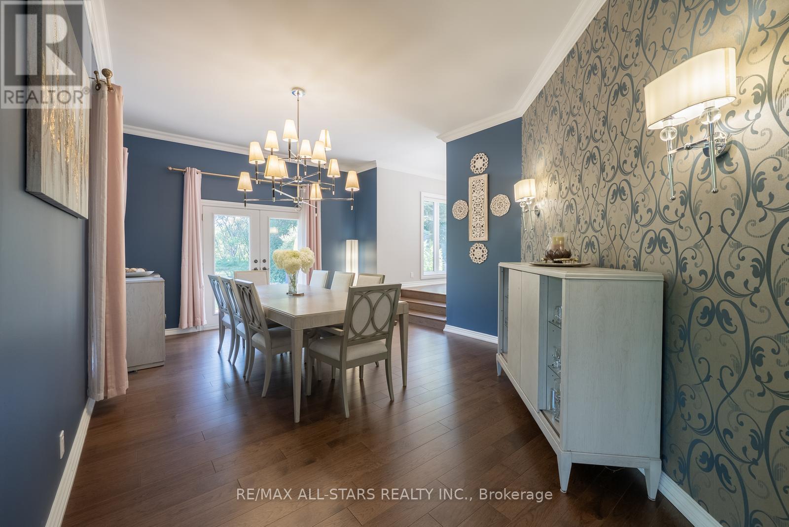 Photo 8 of 64 Woodbridge Circle, Scugog ON