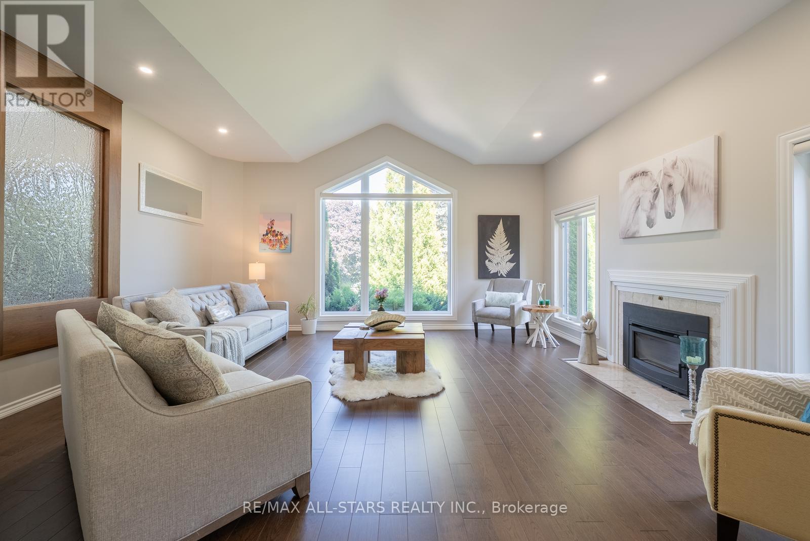 Photo 40 of 64 Woodbridge Circle, Scugog ON