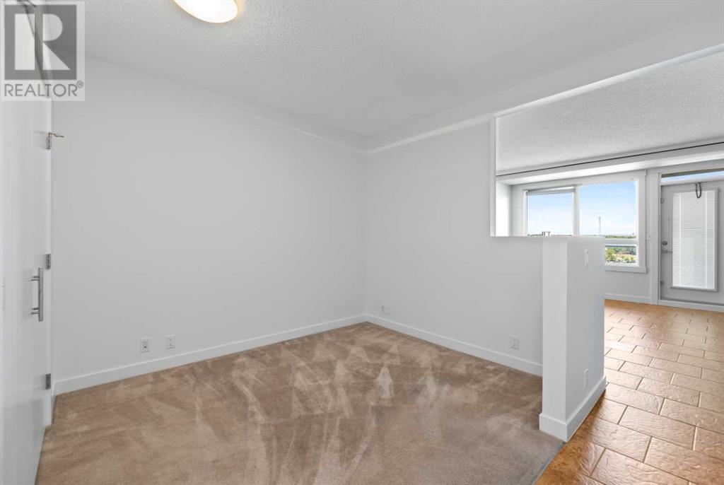 Single Family House Loft for Sale in   Horton Road SW Haysboro Calgary 