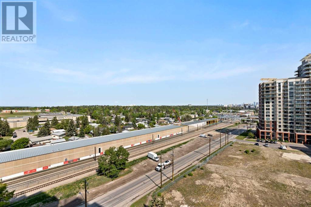 Single Family House Loft for Sale in   Horton Road SW Haysboro Calgary 
