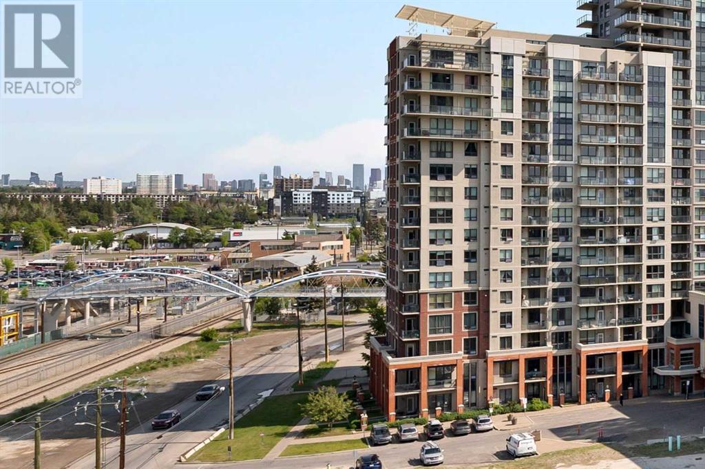 Single Family House Loft for Sale in   Horton Road SW Haysboro Calgary 