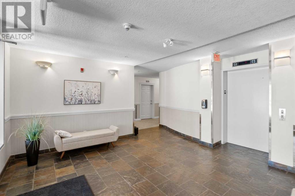 Single Family House for Sale in   Hemlock Crescent SW Spruce Cliff Calgary 