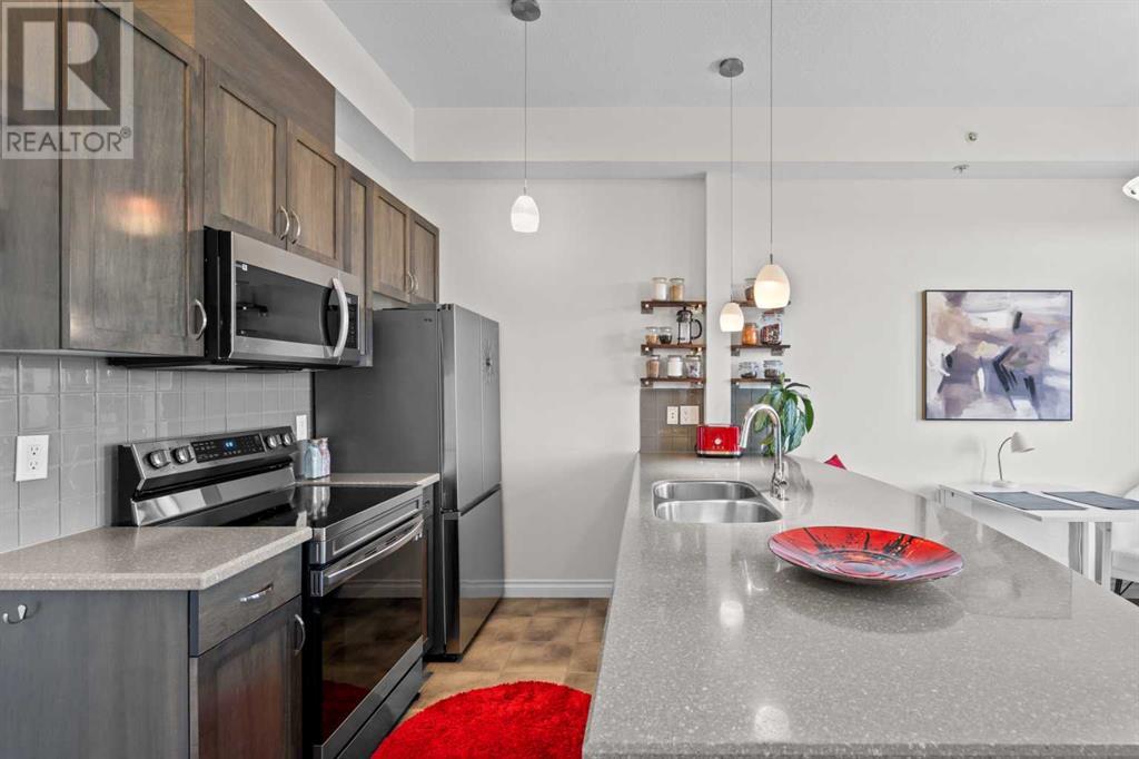 Single Family House for Sale in   Hemlock Crescent SW Spruce Cliff Calgary 