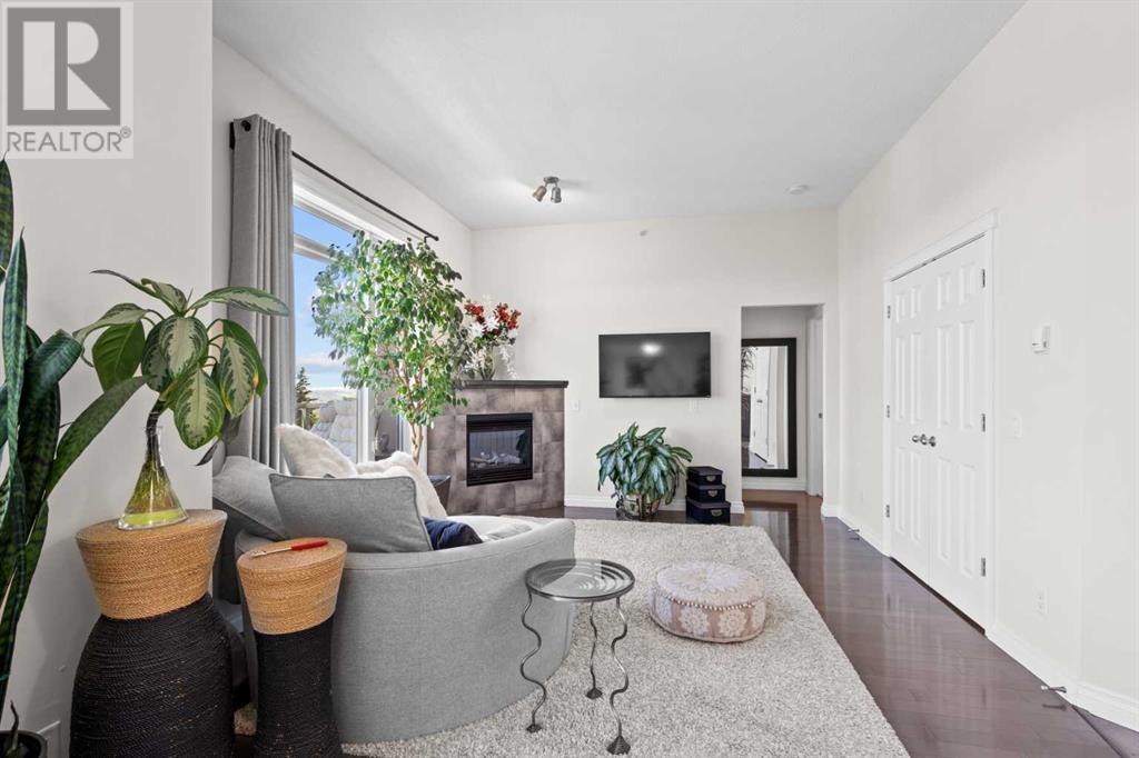 Single Family House for Sale in   Hemlock Crescent SW Spruce Cliff Calgary 