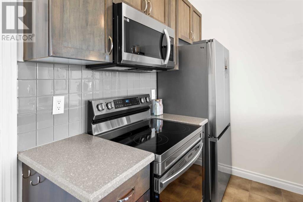 Single Family House for Sale in   Hemlock Crescent SW Spruce Cliff Calgary 