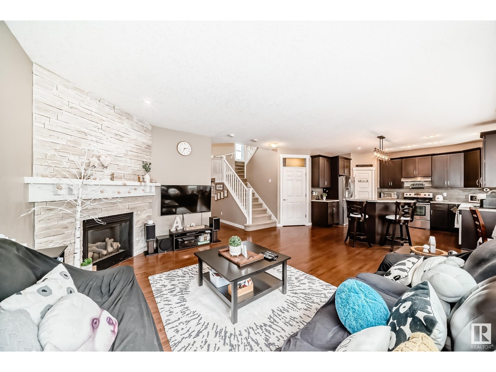 Photo 10 of 313 Magrath Bv Nw, Edmonton AB