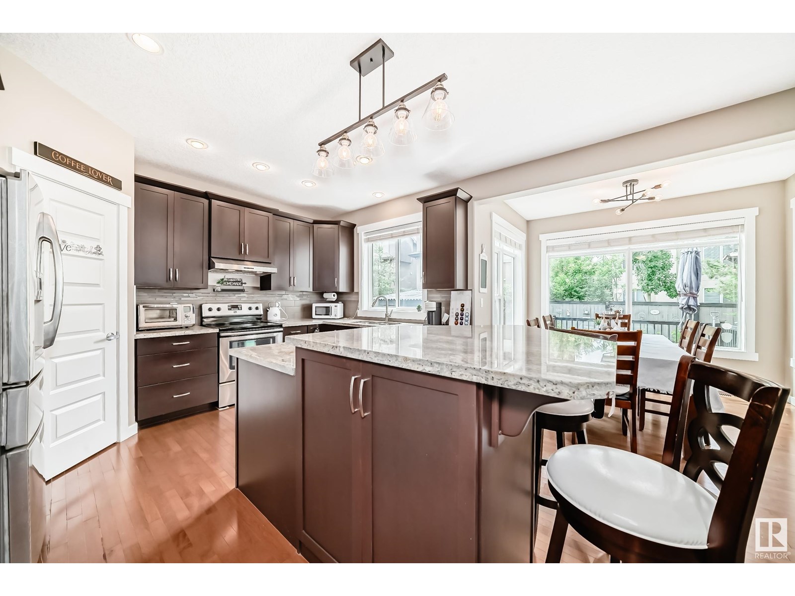 Photo 17 of 313 Magrath Bv Nw, Edmonton AB