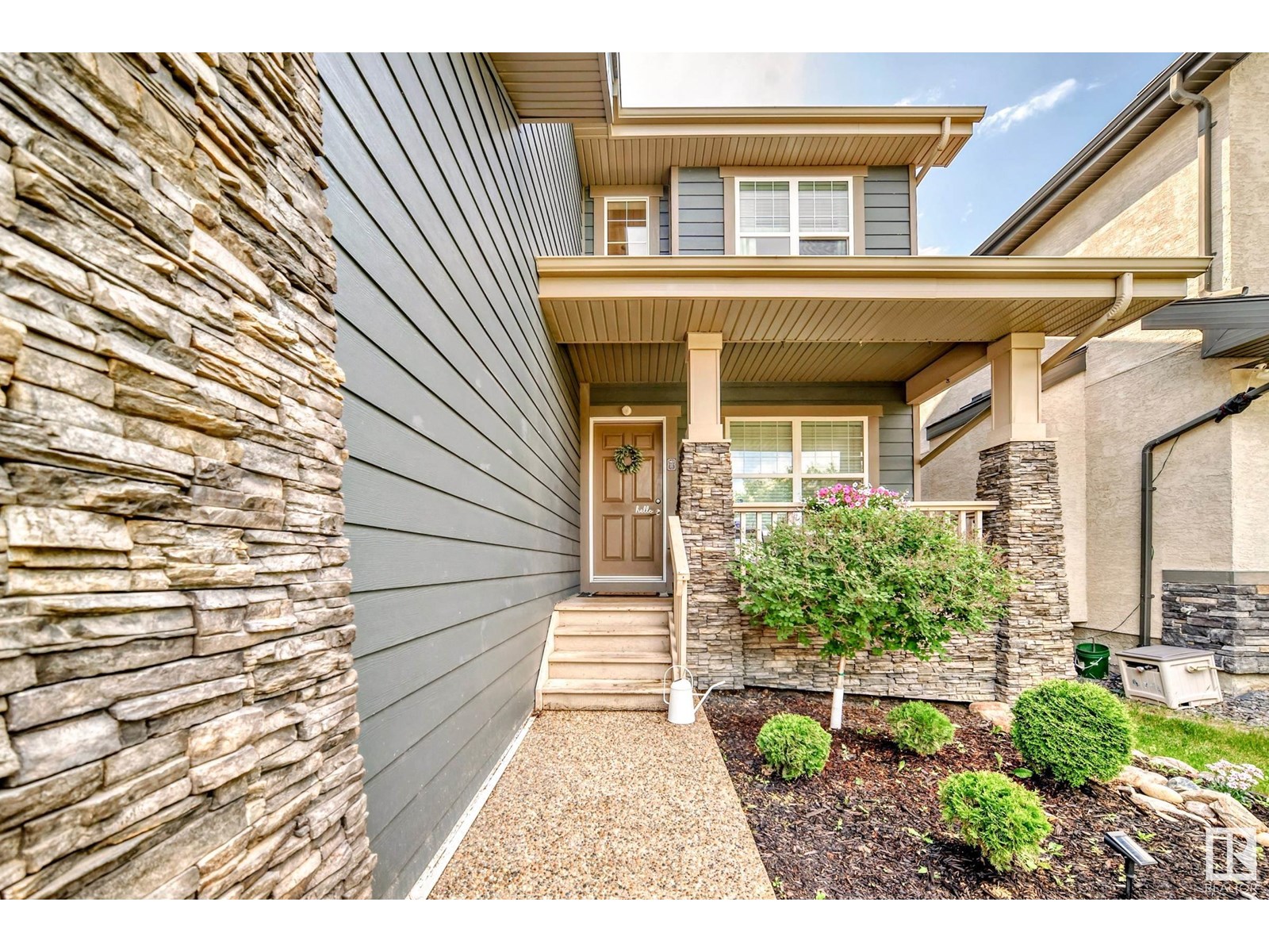 Photo 3 of 313 Magrath Bv Nw, Edmonton AB