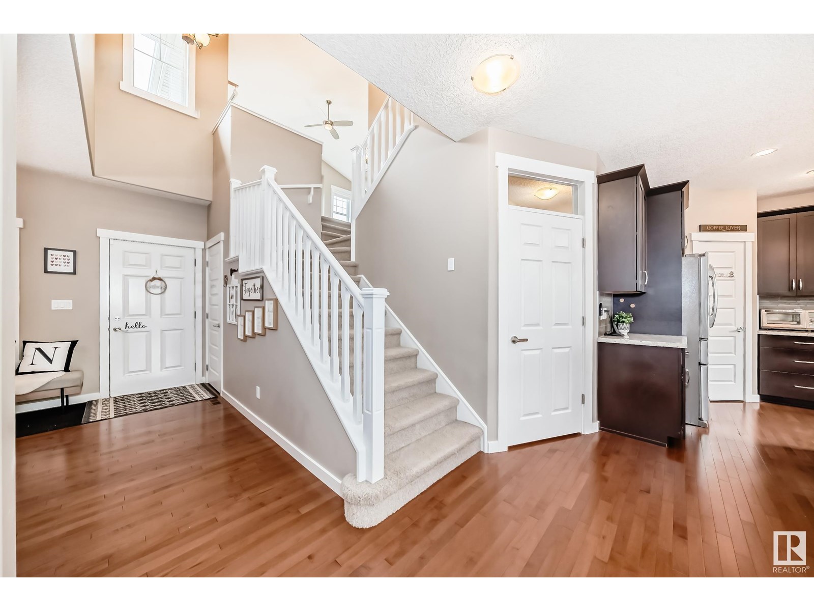 Photo 33 of 313 Magrath Bv Nw, Edmonton AB