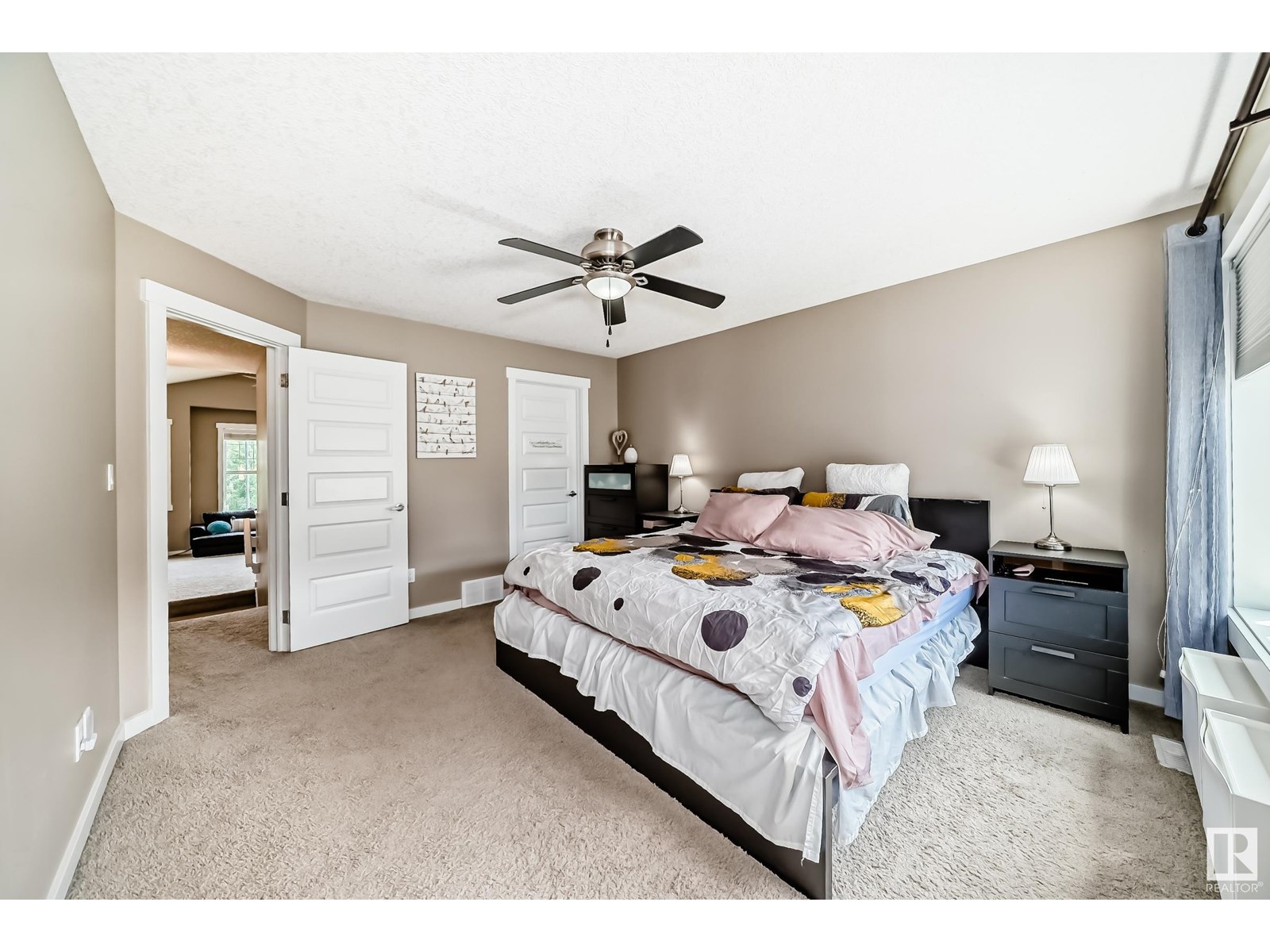 Photo 42 of 313 Magrath Bv Nw, Edmonton AB