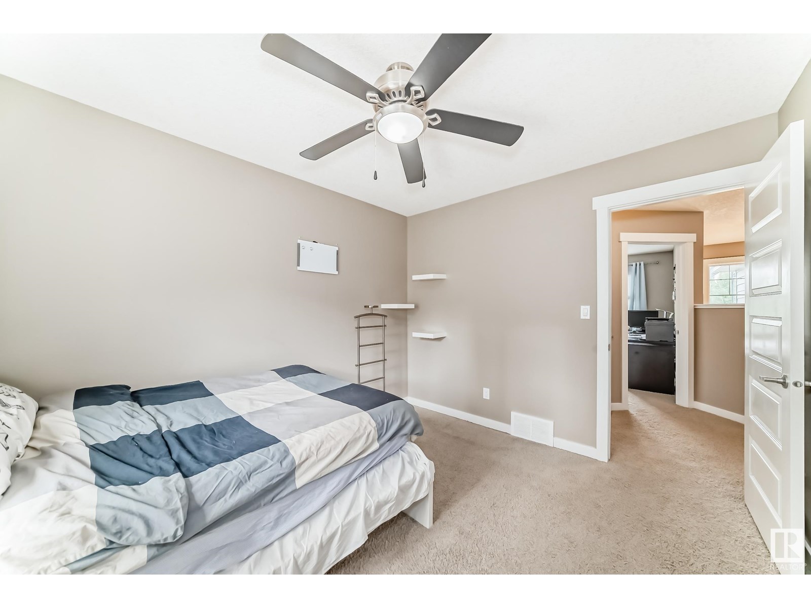 Photo 50 of 313 Magrath Bv Nw, Edmonton AB