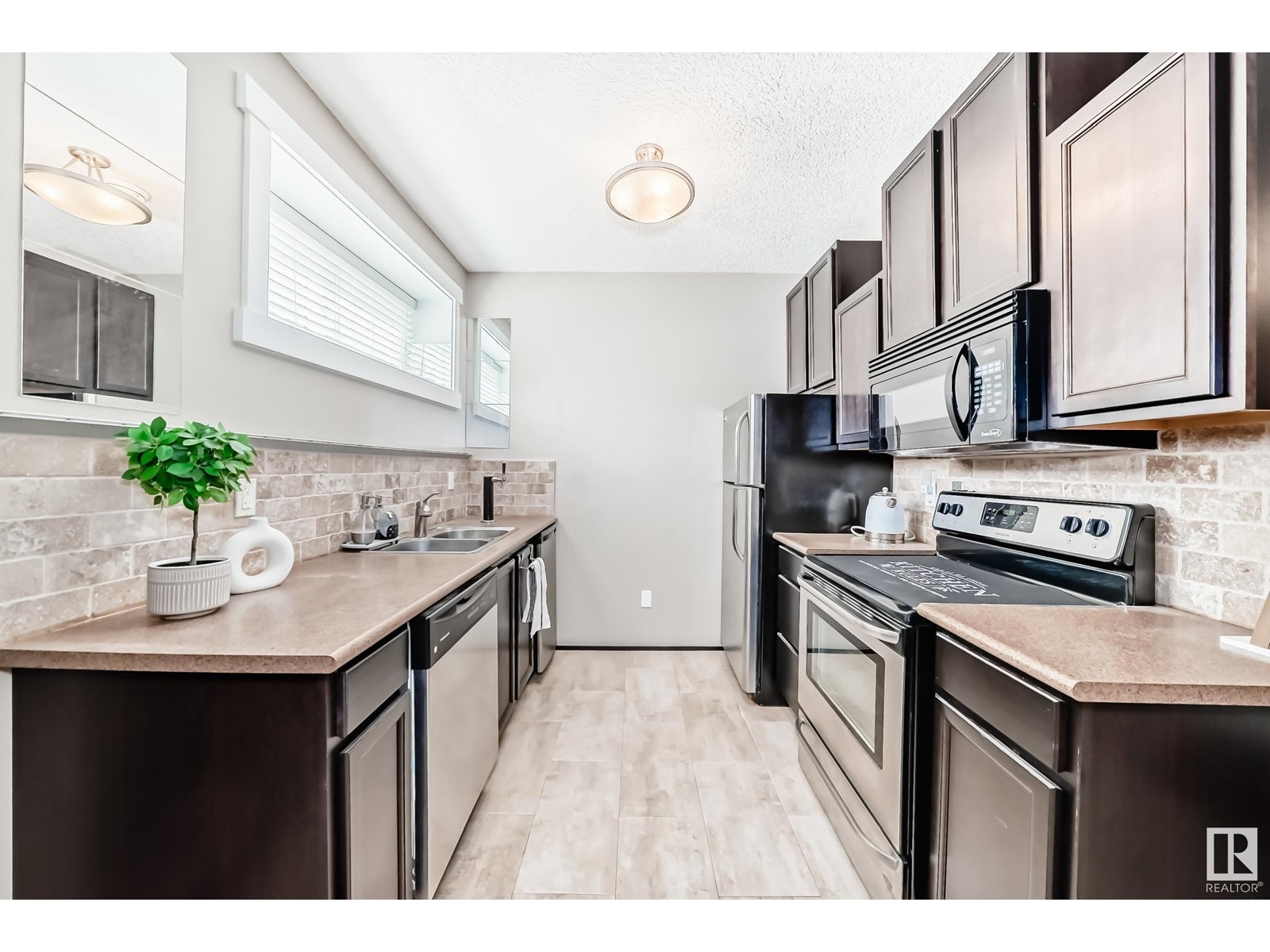 Photo 63 of 313 Magrath Bv Nw, Edmonton AB