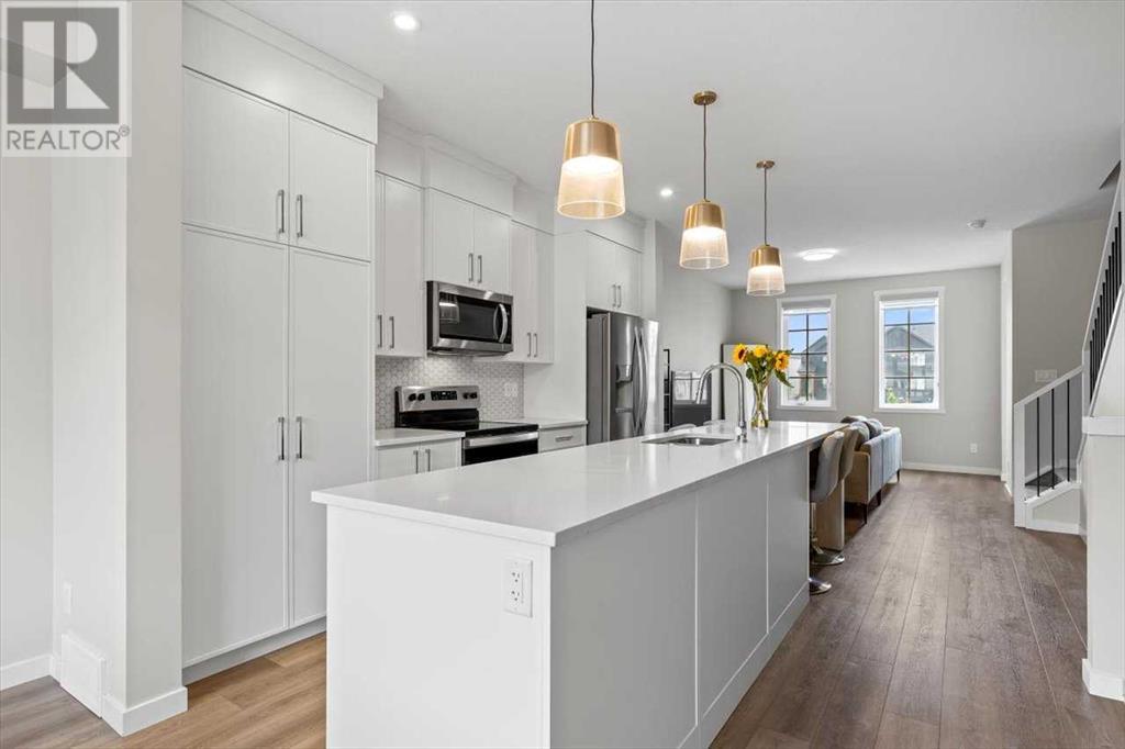 Single Family House for Sale in  Heirloom Green SE Rangeview Calgary 