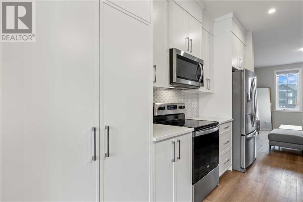 Single Family House for Sale in  Heirloom Green SE Rangeview Calgary 