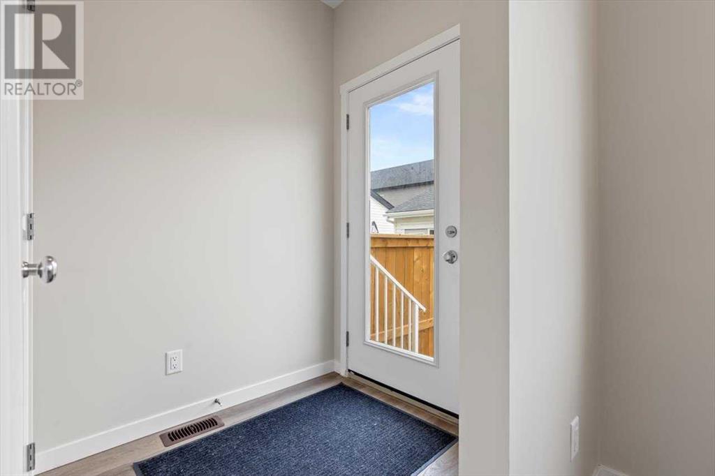 Single Family House for Sale in  Heirloom Green SE Rangeview Calgary 