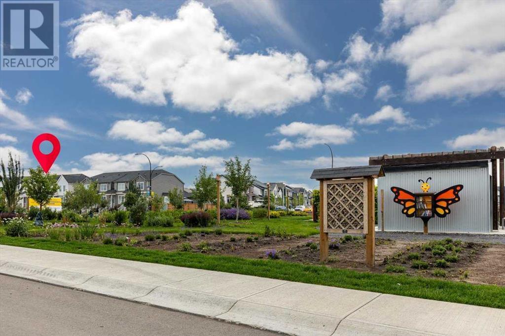 Single Family House for Sale in  Heirloom Green SE Rangeview Calgary 