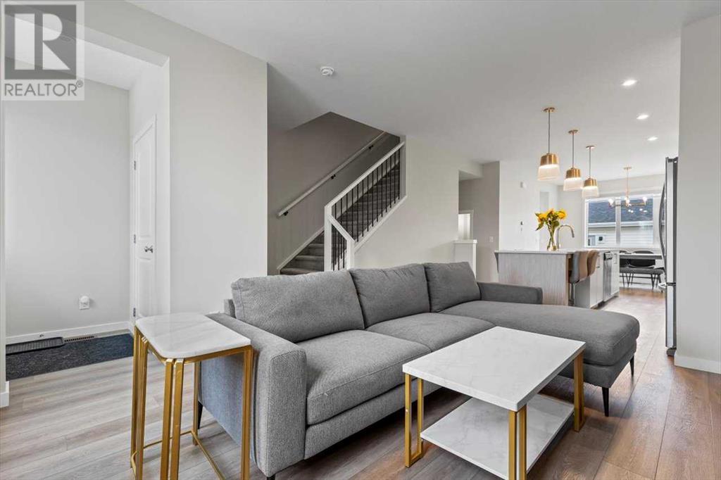 Single Family House for Sale in  Heirloom Green SE Rangeview Calgary 