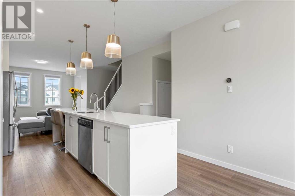 Single Family House for Sale in  Heirloom Green SE Rangeview Calgary 