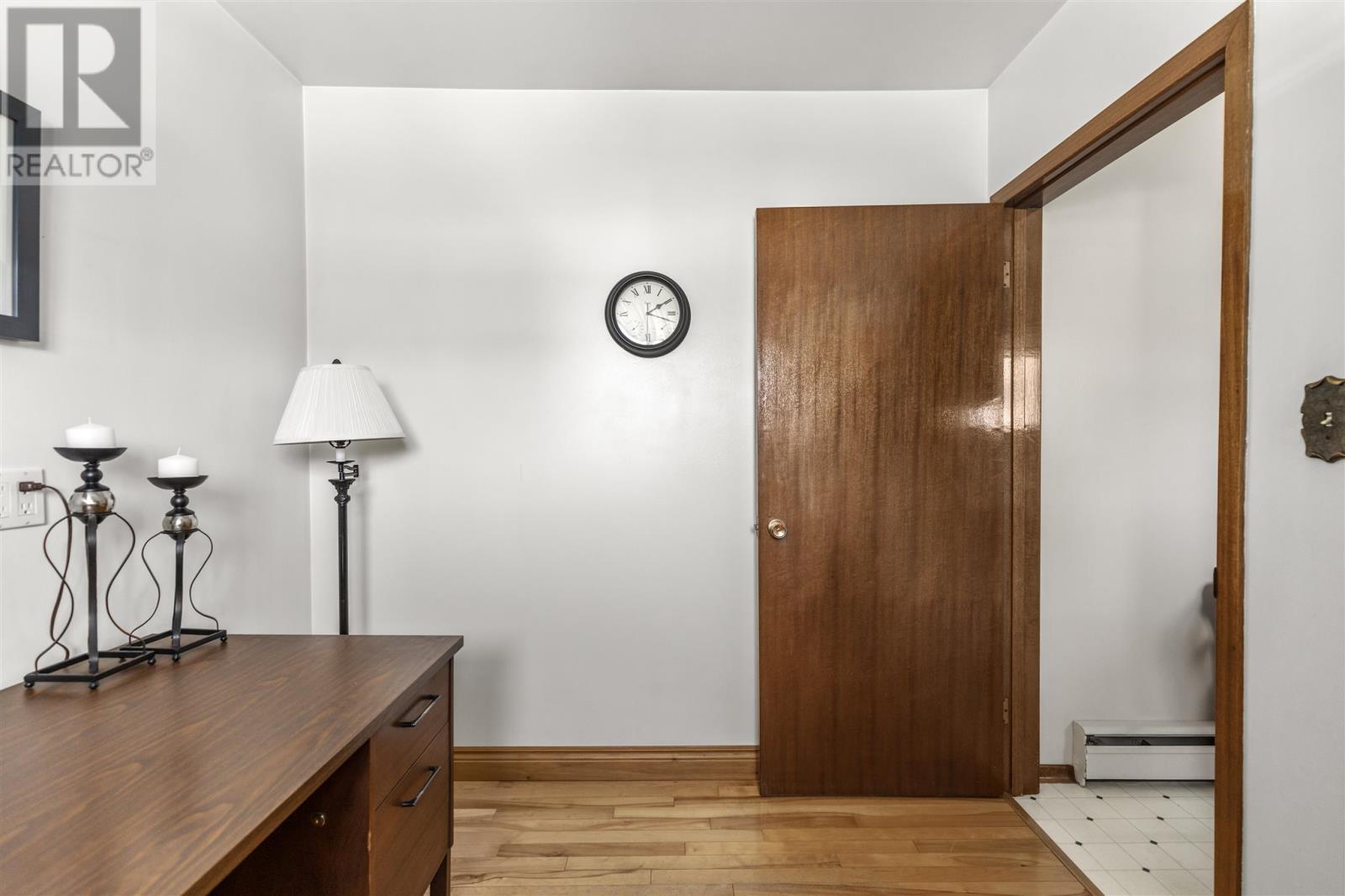 Photo 19 of 380 Sussex Rd, Sault Ste Marie ON
