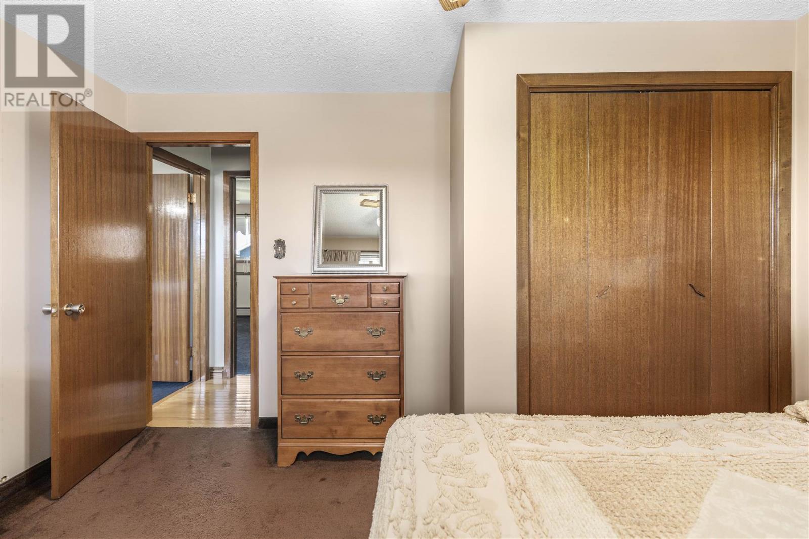 Photo 28 of 380 Sussex Rd, Sault Ste Marie ON