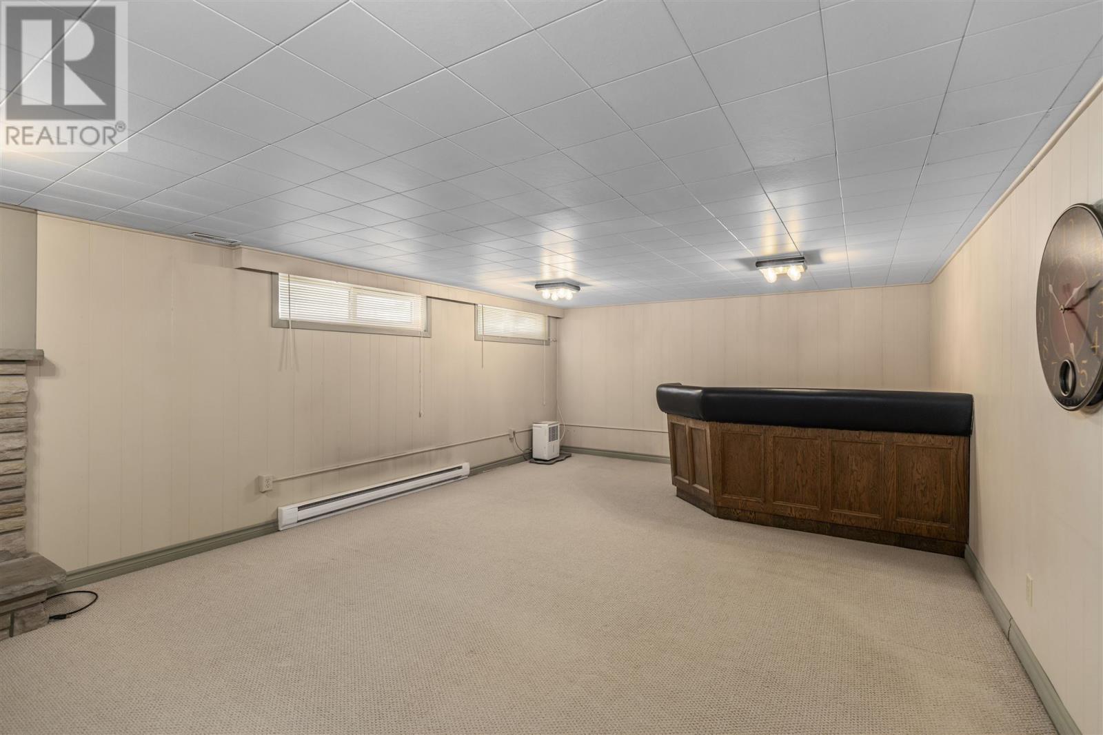 Photo 34 of 380 Sussex Rd, Sault Ste Marie ON
