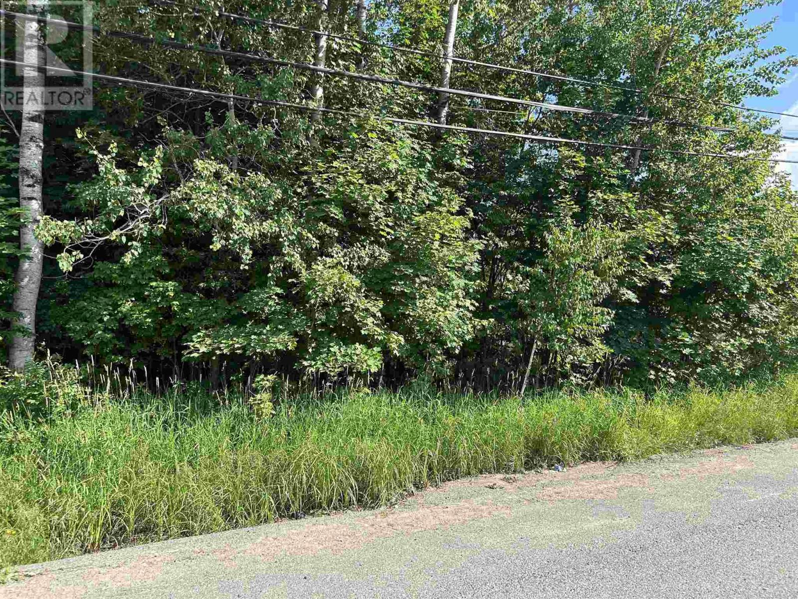 Photo 2 of 417 Old Garden River Rd, Sault Ste Marie ON