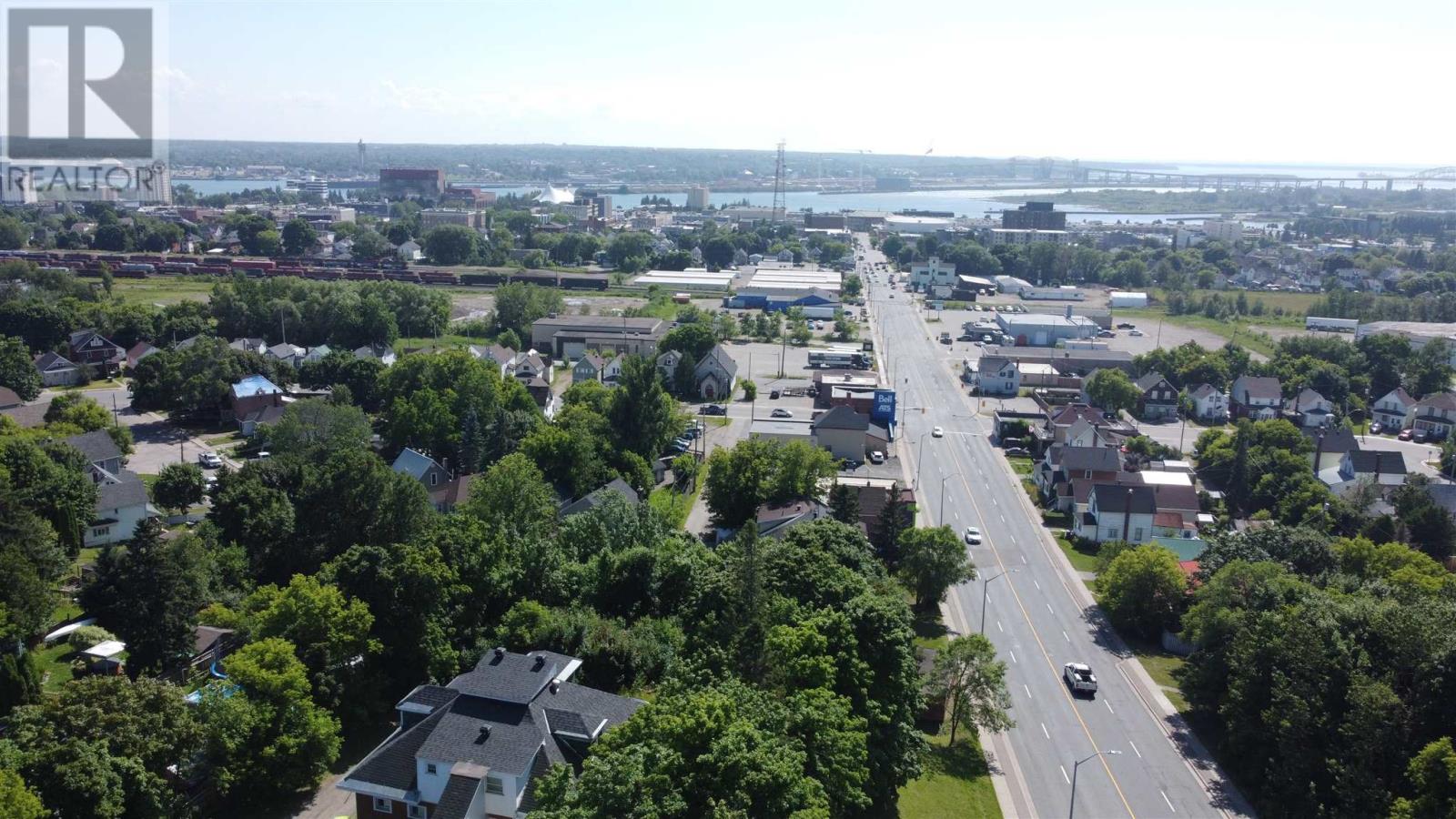 Photo 7 of 330 Bruce St, Sault Ste Marie ON