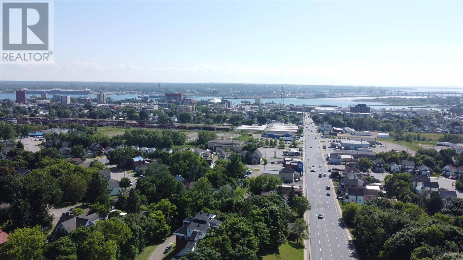 Photo 8 of 330 Bruce St, Sault Ste Marie ON