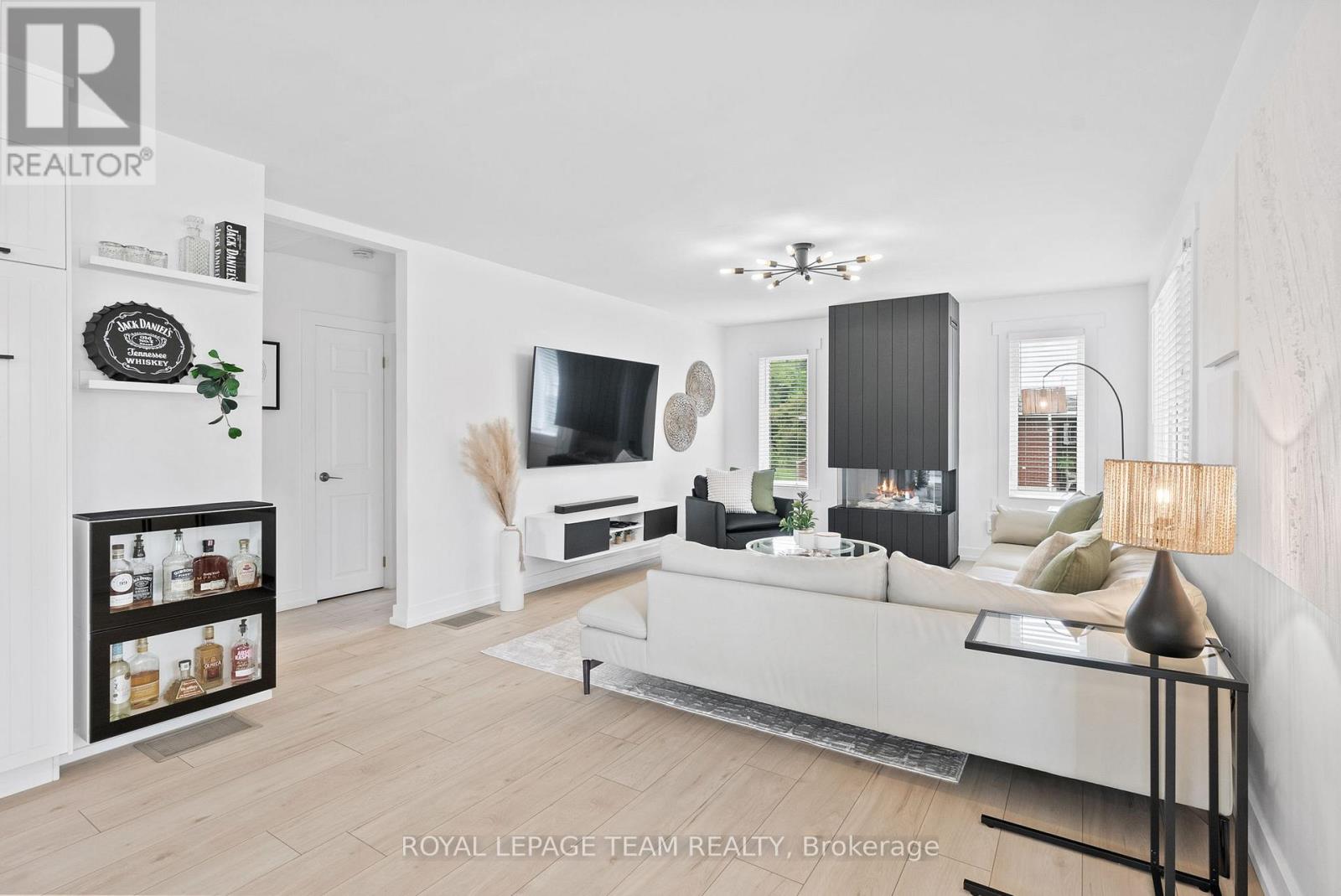 Photo 15 of 8108 Victoria Street, Ottawa ON