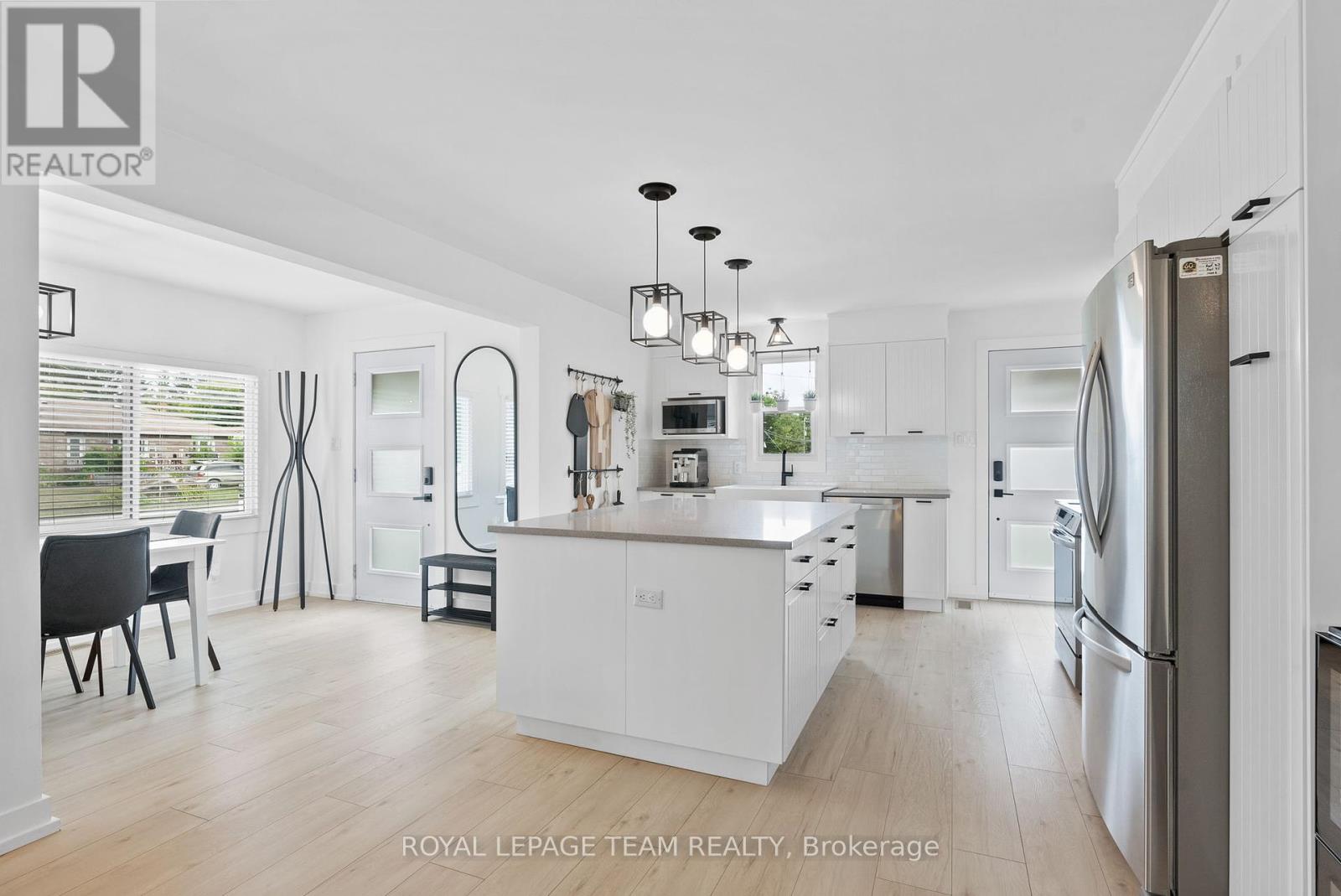 Photo 21 of 8108 Victoria Street, Ottawa ON