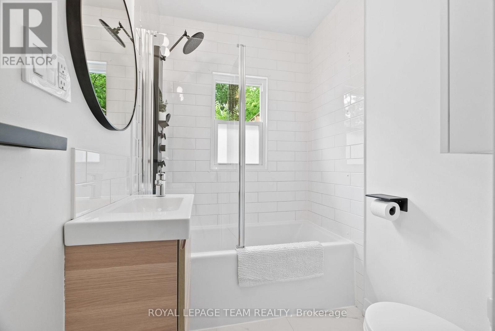 Photo 26 of 8108 Victoria Street, Ottawa ON