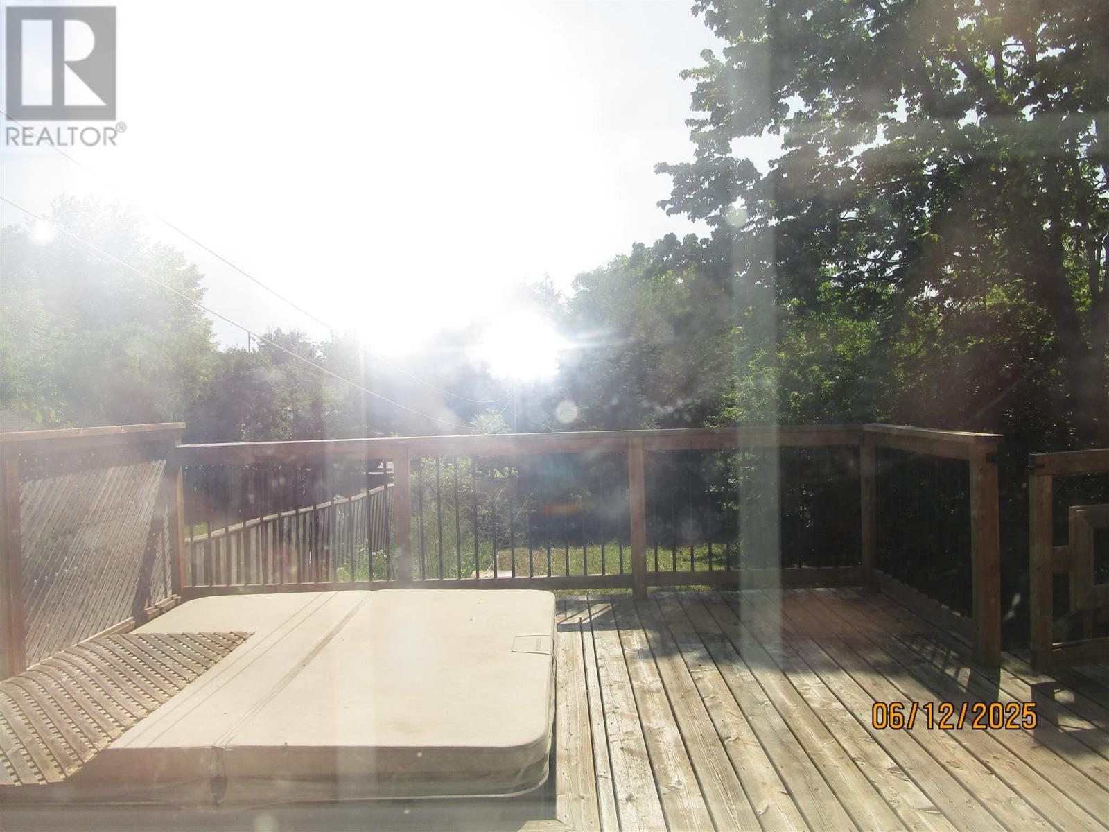 Photo 10 of 70 Pine St, Sault Ste Marie ON