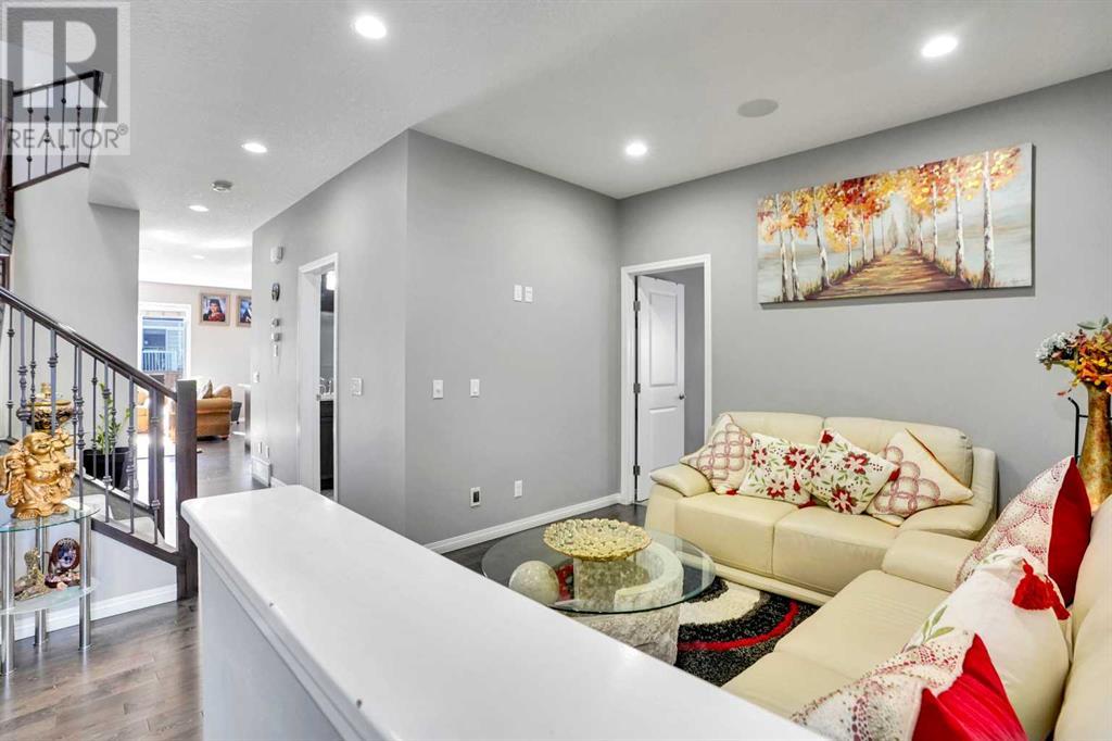 Single Family House for Sale in  Savanna Green NE Saddle Ridge Calgary 