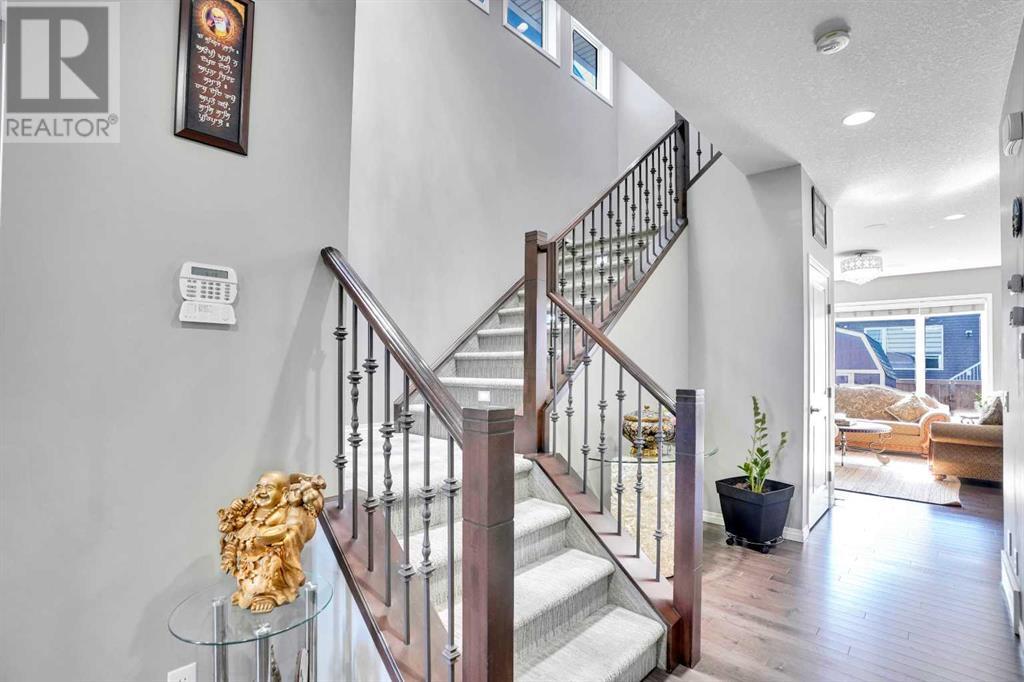 Single Family House for Sale in  Savanna Green NE Saddle Ridge Calgary 