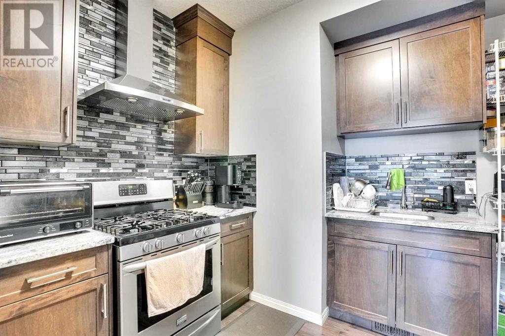 Single Family House for Sale in  Savanna Green NE Saddle Ridge Calgary 