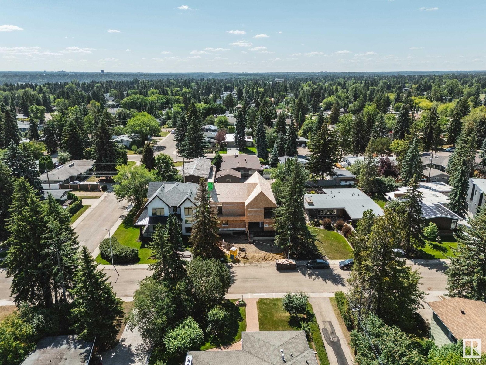 Photo 7 of 14007 91 A Av Nw, Edmonton AB