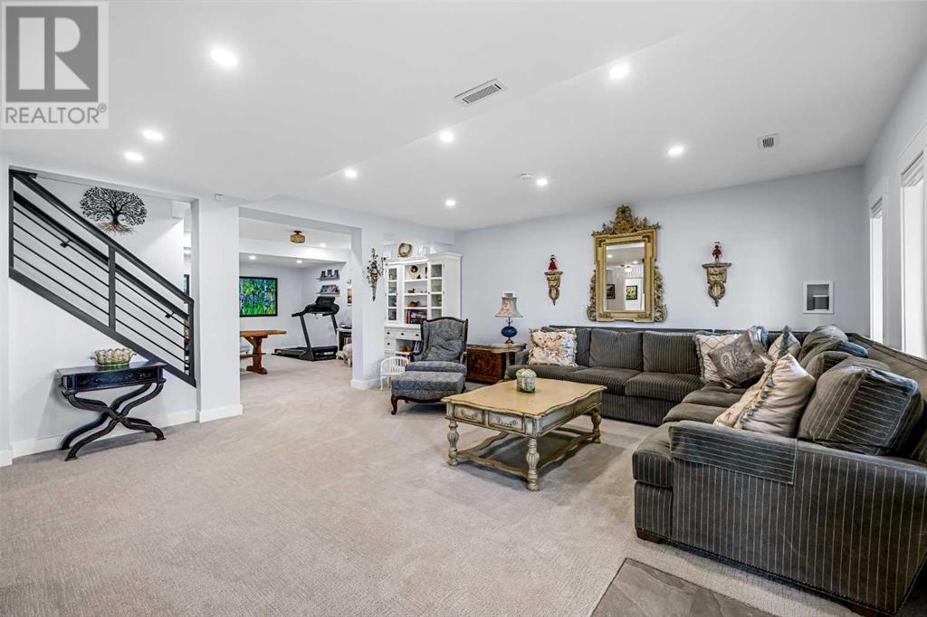 Single Family House Bungalow for Sale in  Valley Meadow Gardens NW Valley Ridge Calgary 