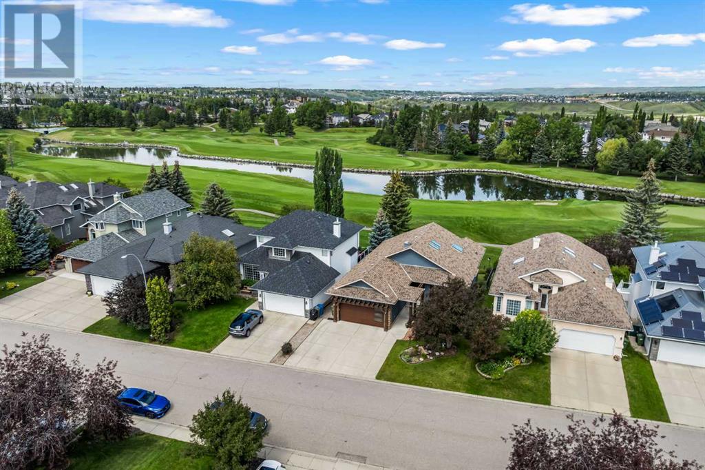Single Family House Bungalow for Sale in  Valley Meadow Gardens NW Valley Ridge Calgary 
