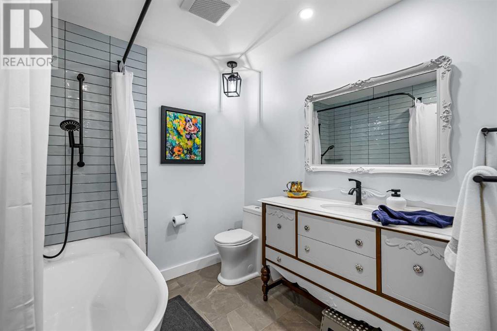 Single Family House Bungalow for Sale in  Valley Meadow Gardens NW Valley Ridge Calgary 