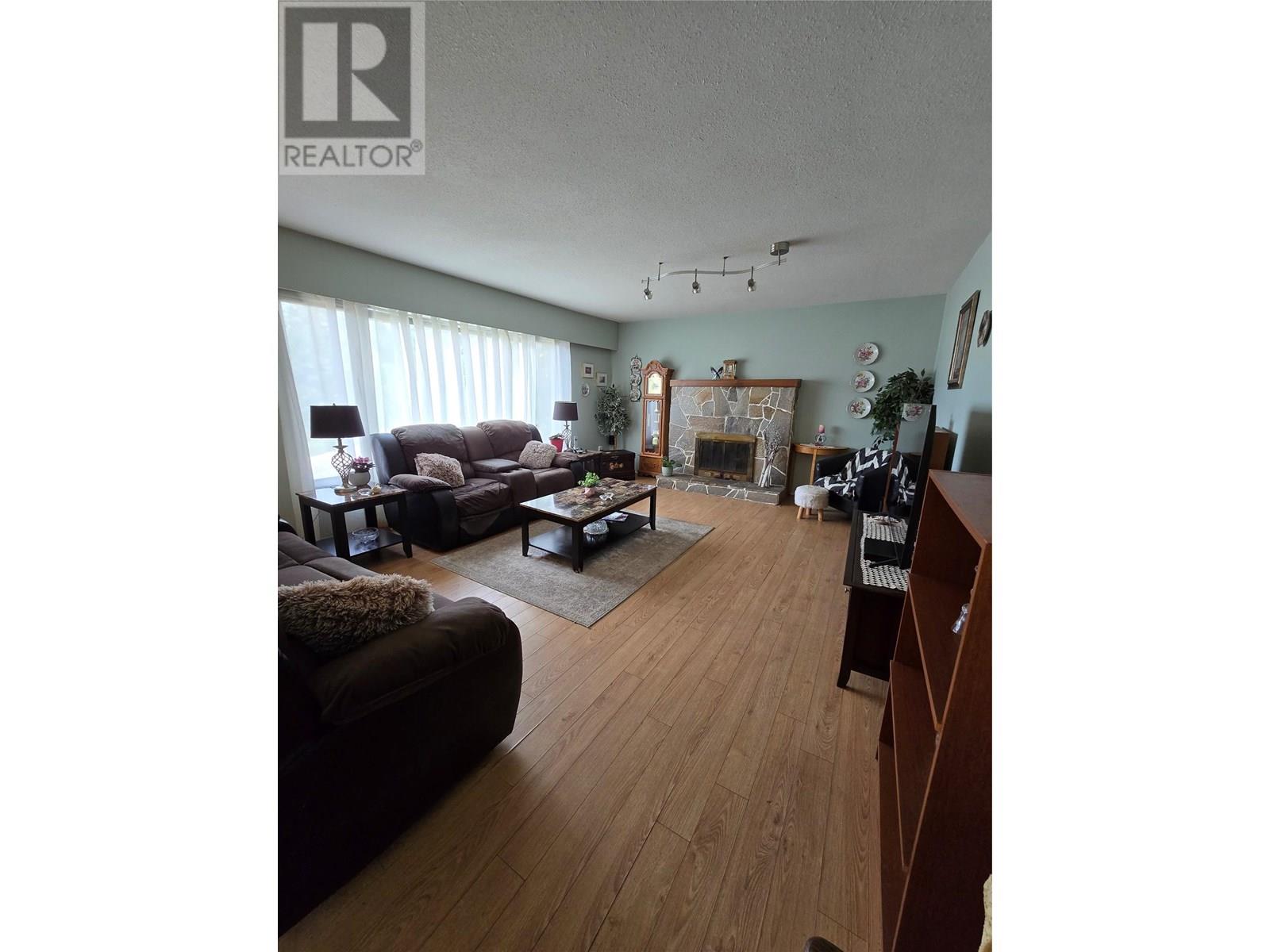 Photo 12 of 2030 Auto Road Se, Salmon Arm BC