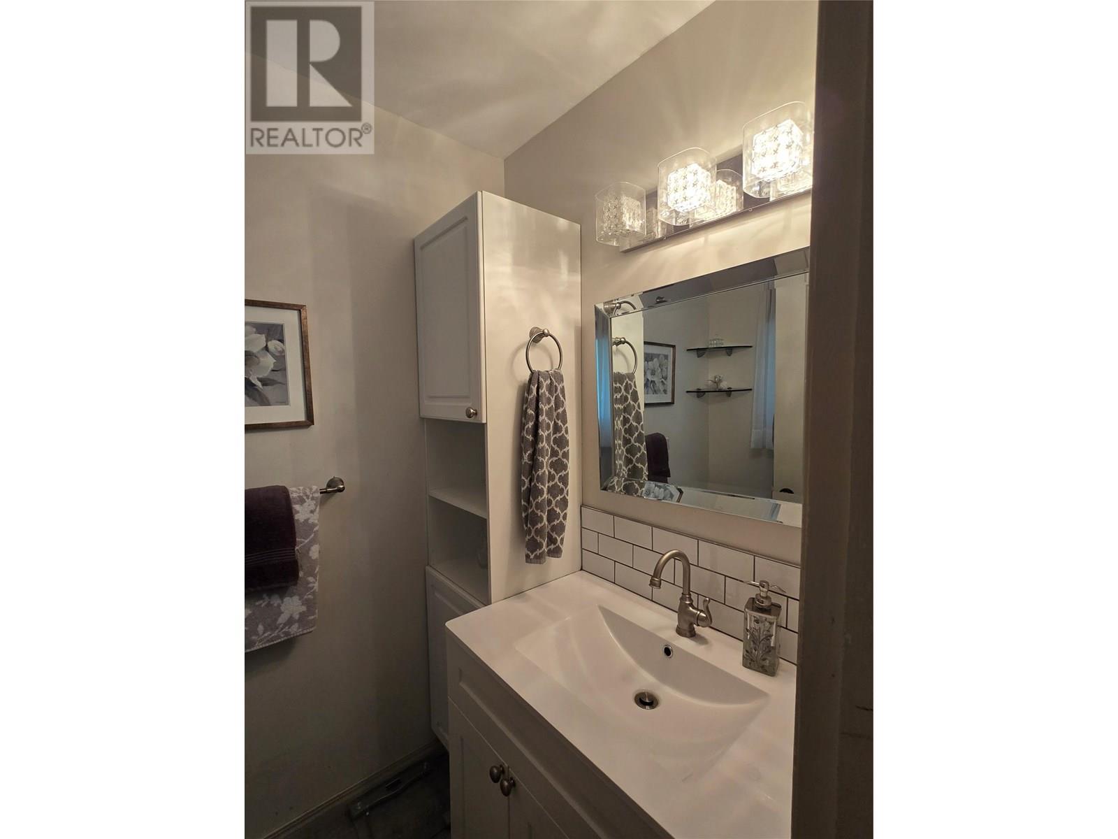 Photo 14 of 2030 Auto Road Se, Salmon Arm BC