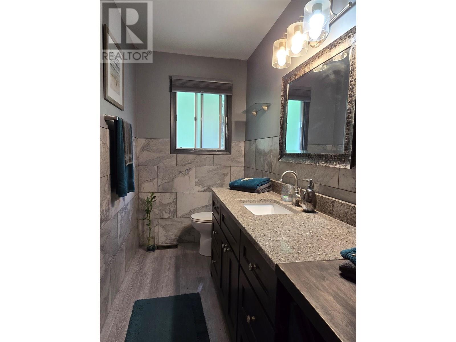 Photo 20 of 2030 Auto Road Se, Salmon Arm BC