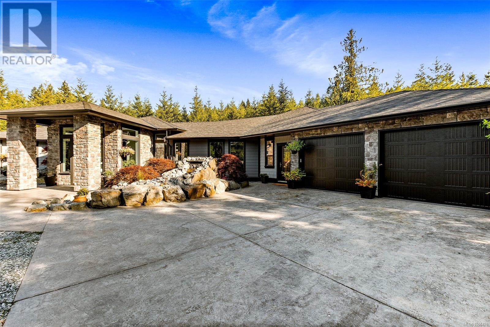 Photo 43 of 2605 Timber Ridge Rd, Shawnigan Lake BC