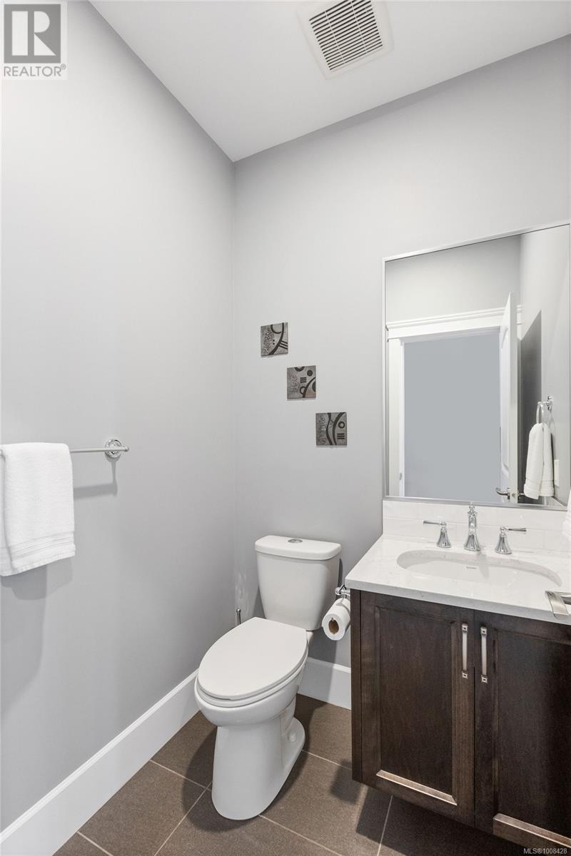 Photo 21 of 2605 Timber Ridge Rd, Shawnigan Lake BC