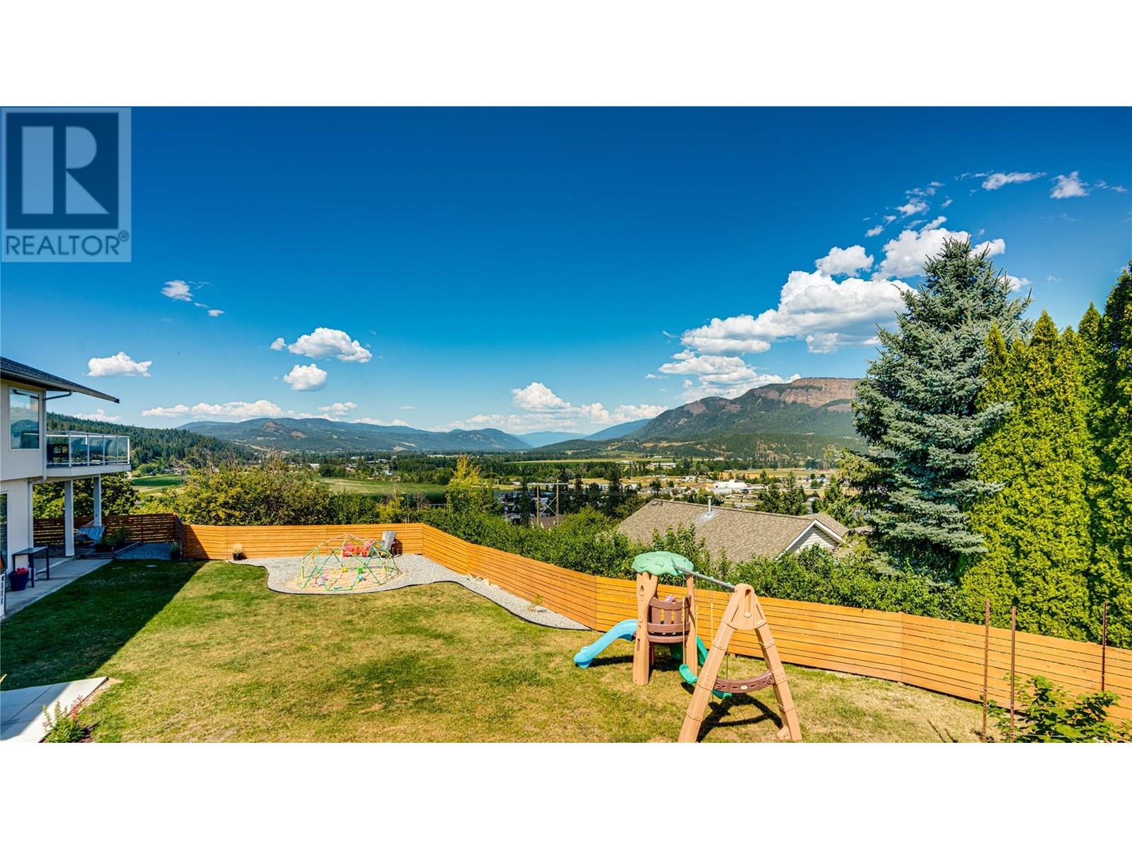 111 Revel Crescent, Enderby